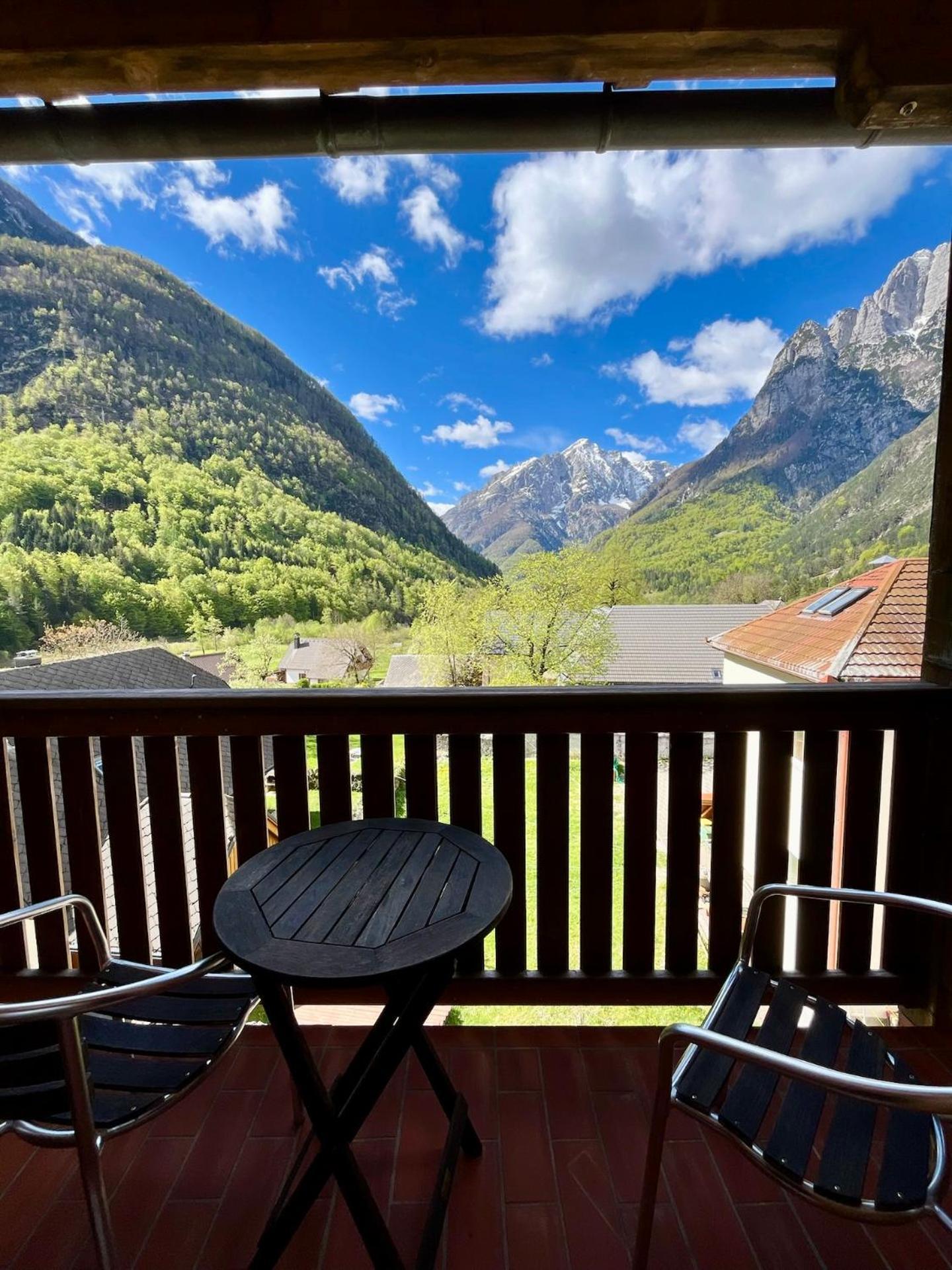 Hotel Alpine Log pod Mangartom ภายนอก รูปภาพ