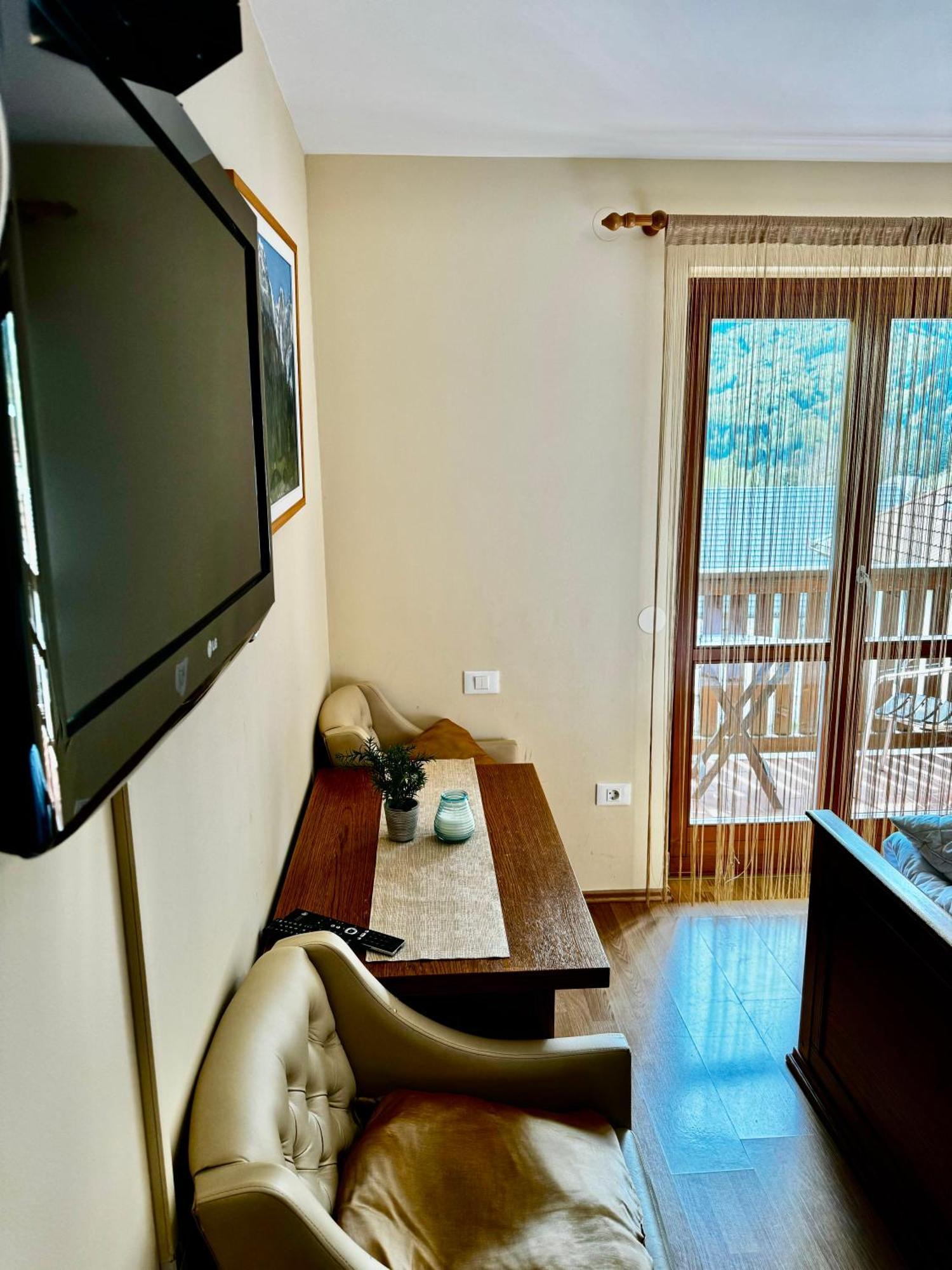 Hotel Alpine Log pod Mangartom ภายนอก รูปภาพ
